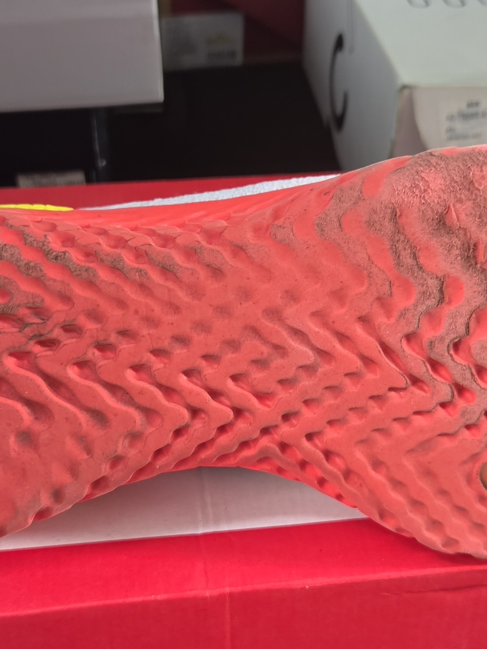 Nike White Knit Running Shoes with Black & Red Accents - Picture 3 of 3